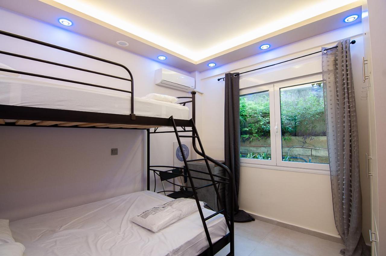 Modern Studio For 4 In Glyfada Apartman Athén Kültér fotó