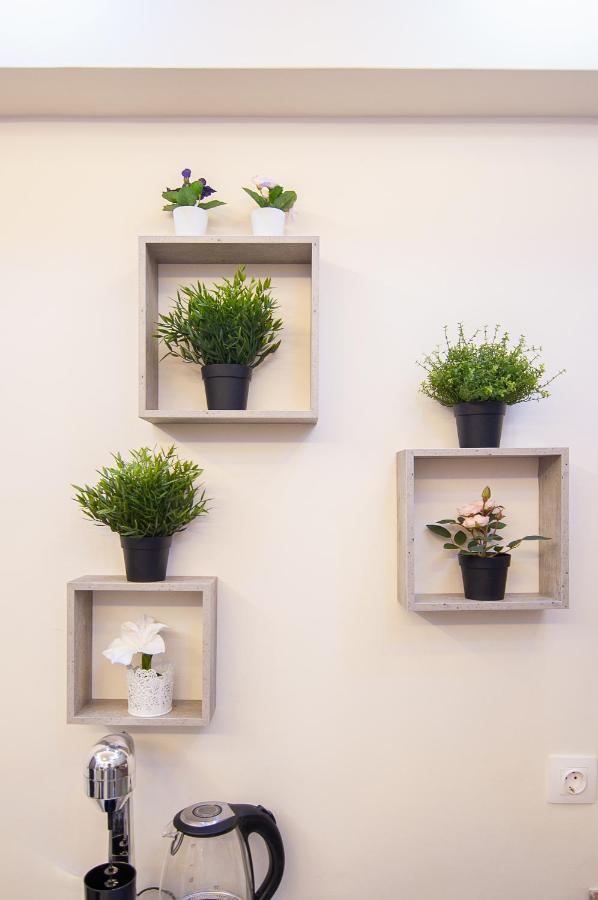 Modern Studio For 4 In Glyfada Apartman Athén Kültér fotó